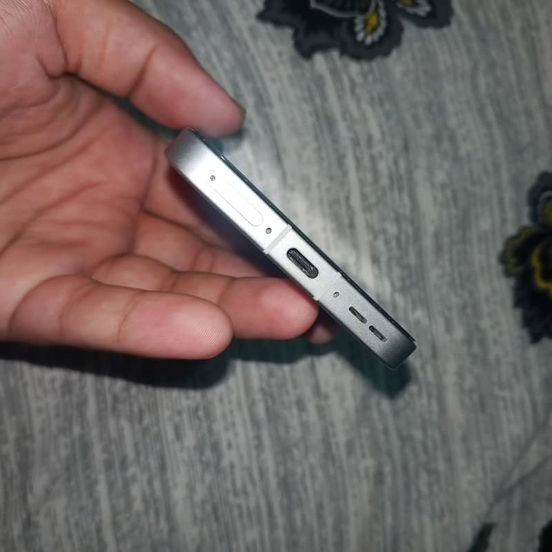 One Plus 13T 2