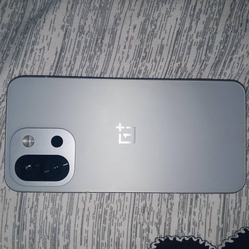 One Plus 13T 8