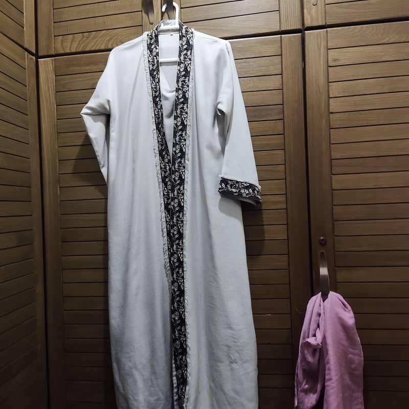 Abaya 0