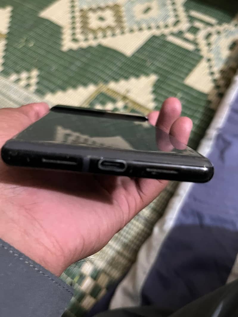 Google Pixel 6 Pro 2