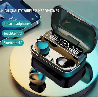 Black Bluetooth Wireless Earbuds with Charging Case | TWS Earphones