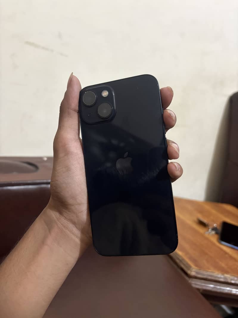 IPhone 13 Jv 3