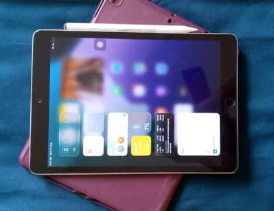 iPad 9th Gen (10.2-inch) - Excellent Condition for Sale