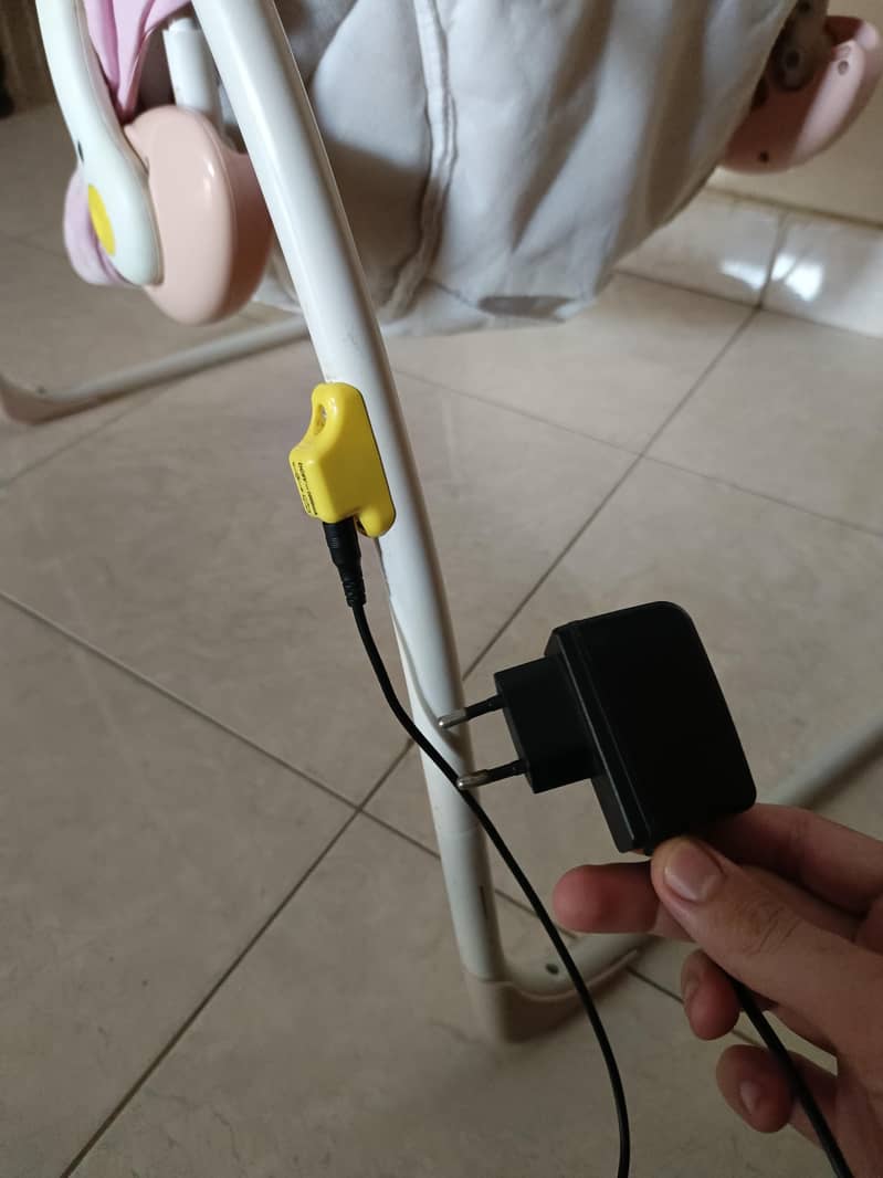Automatic Swing for babies 4