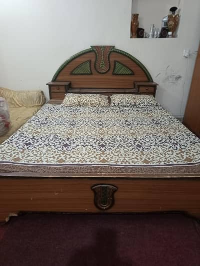 Queen size Double bed