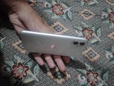 Apple iPhone 11 non pta sim working g 128 gb