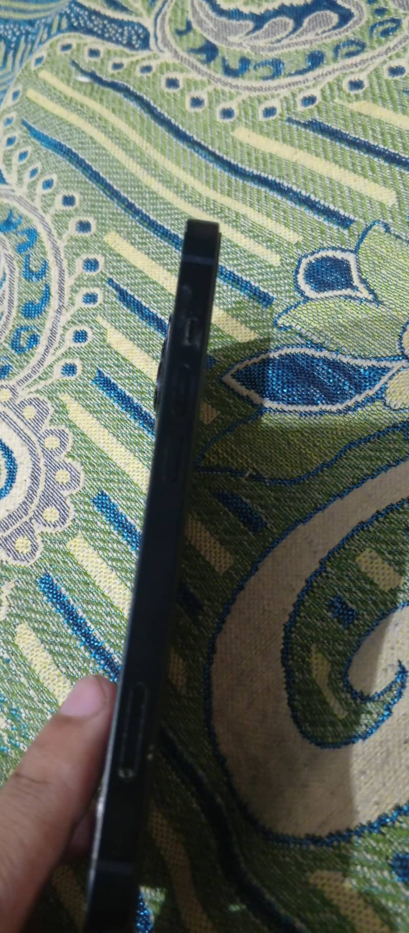 Apple iPhone 13 1