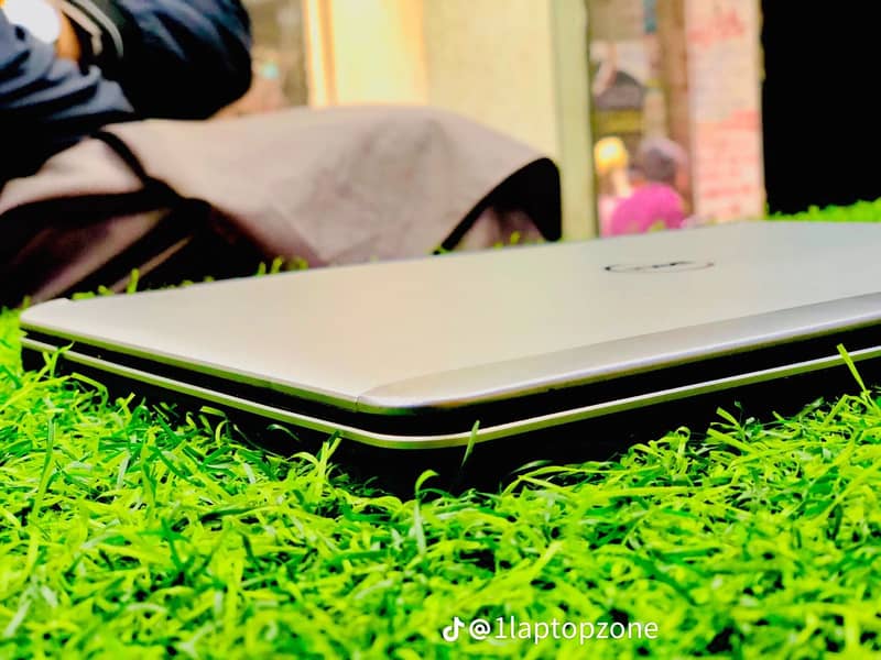 Laptop 3