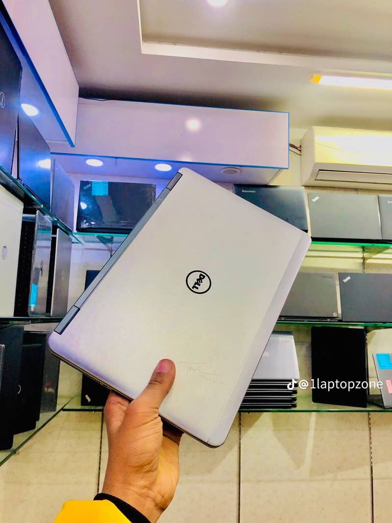 Laptop 4