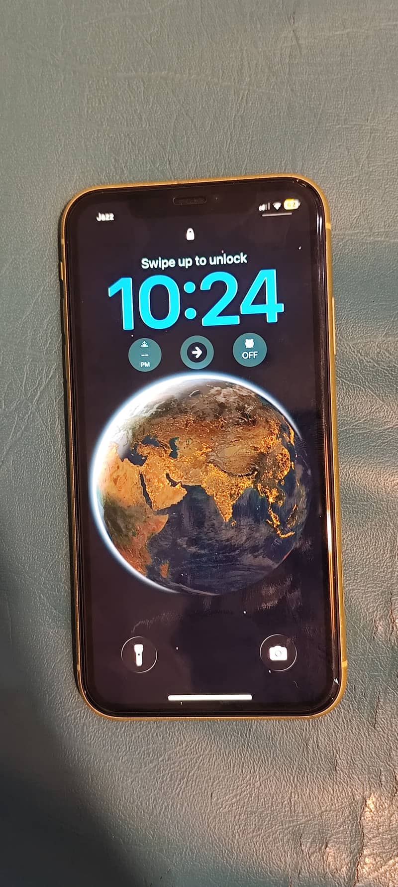Apple iPhone 11 3