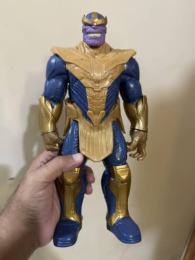 Thanos Hashbro Action figure