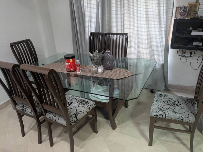 Solid wood dinning table 2