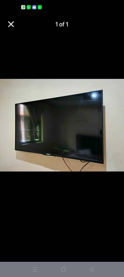 32 inch LED is for sale