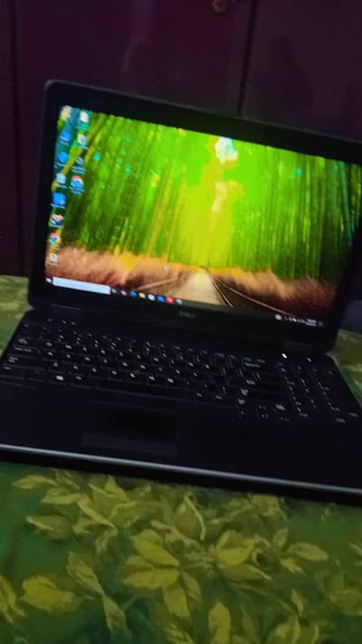 Dell laptop croi7 4 generation