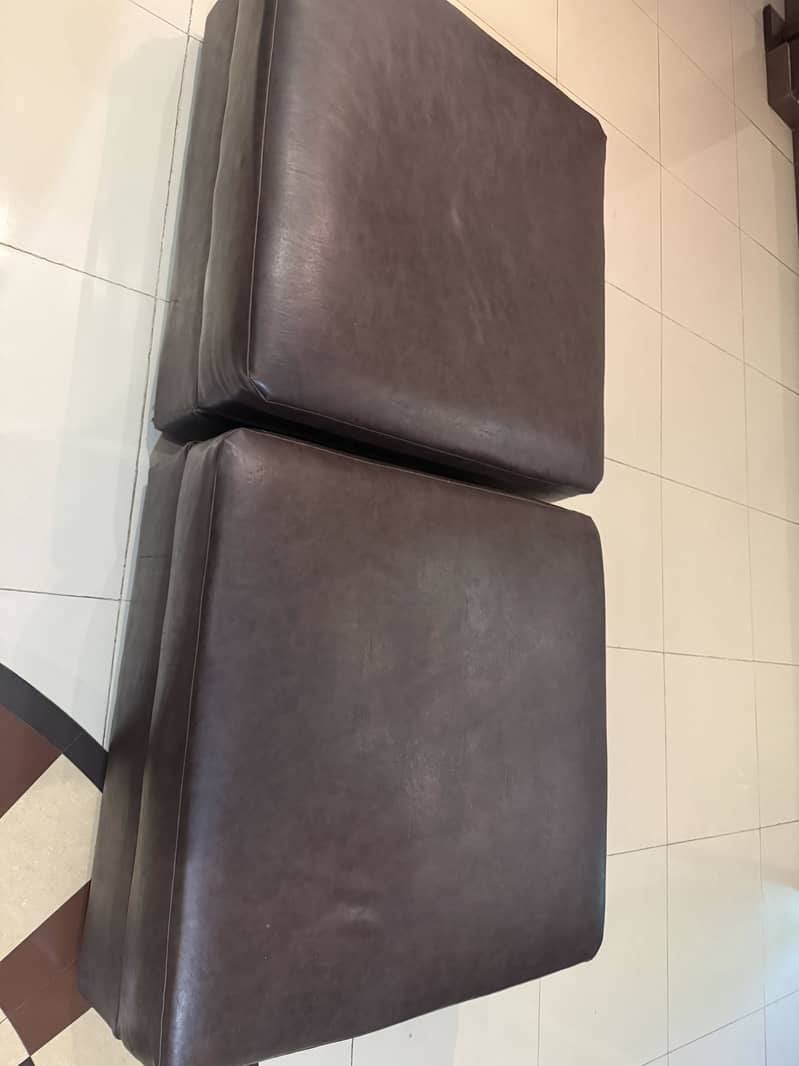 2 Puffy Sofa Set 1