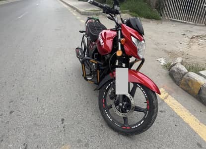Suzuki GR150 ReD black Beauty