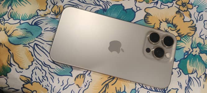 Apple iPhone 15 Pro Max