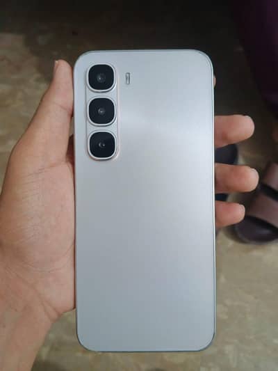Infinix hot 60 pro.