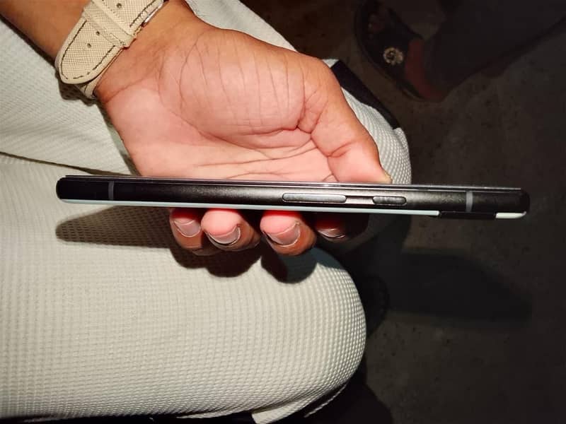 Google Pixel 6a 2