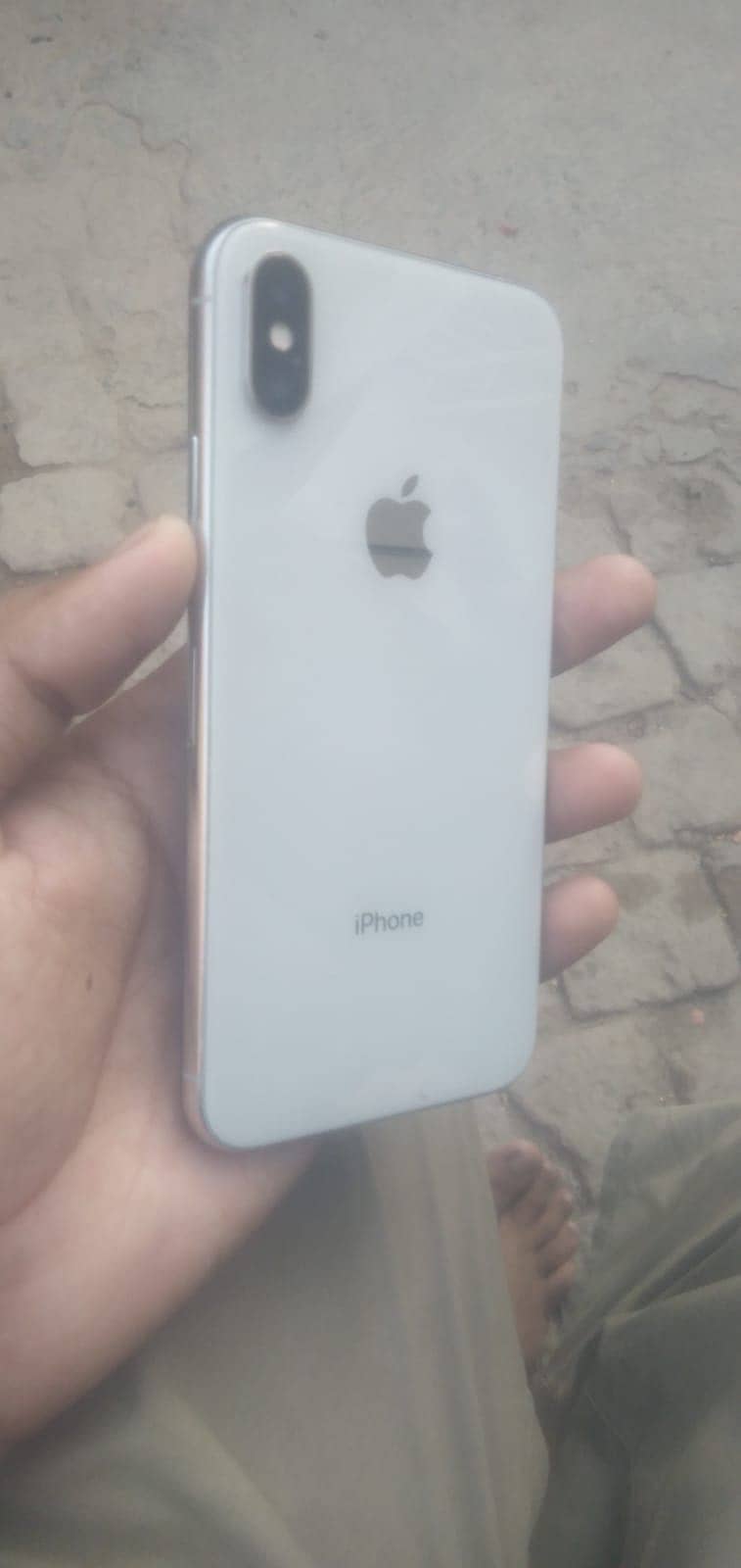 Apple iPhone X 3