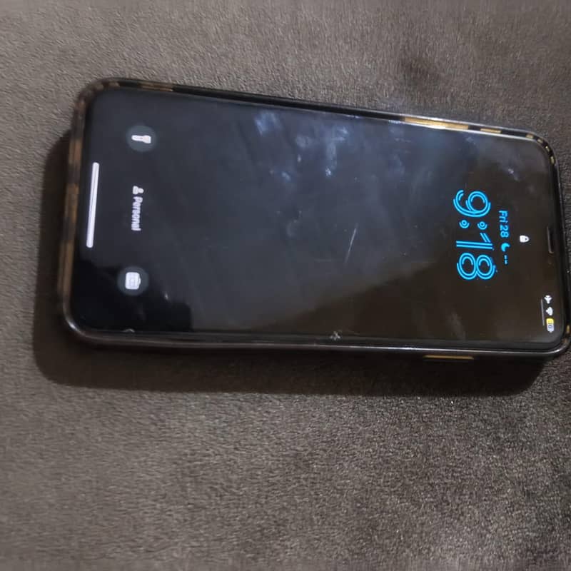 Apple iPhone 11 Pro Max 2