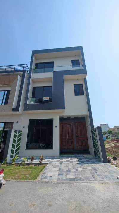3 Marla Luxury Triple Storey House For Sale