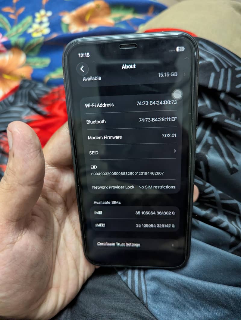 Apple iPhone 11 3