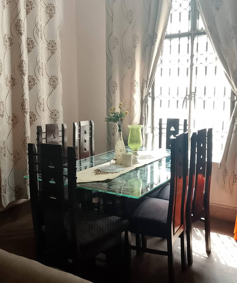 glass top dining table 0
