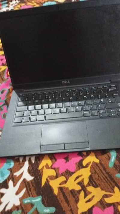 Core i5 6th gen 8gb ram dell comppany bagair battary