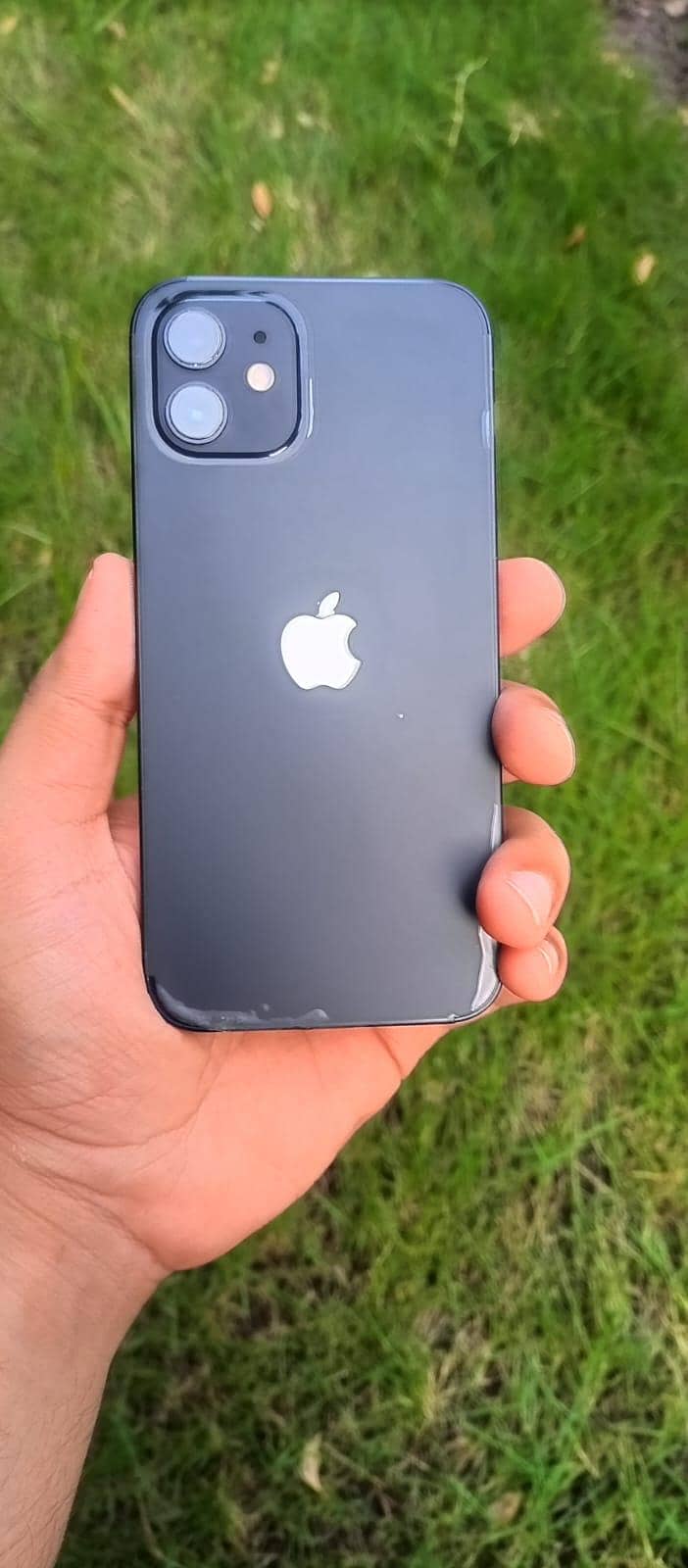 Apple iPhone 12 2