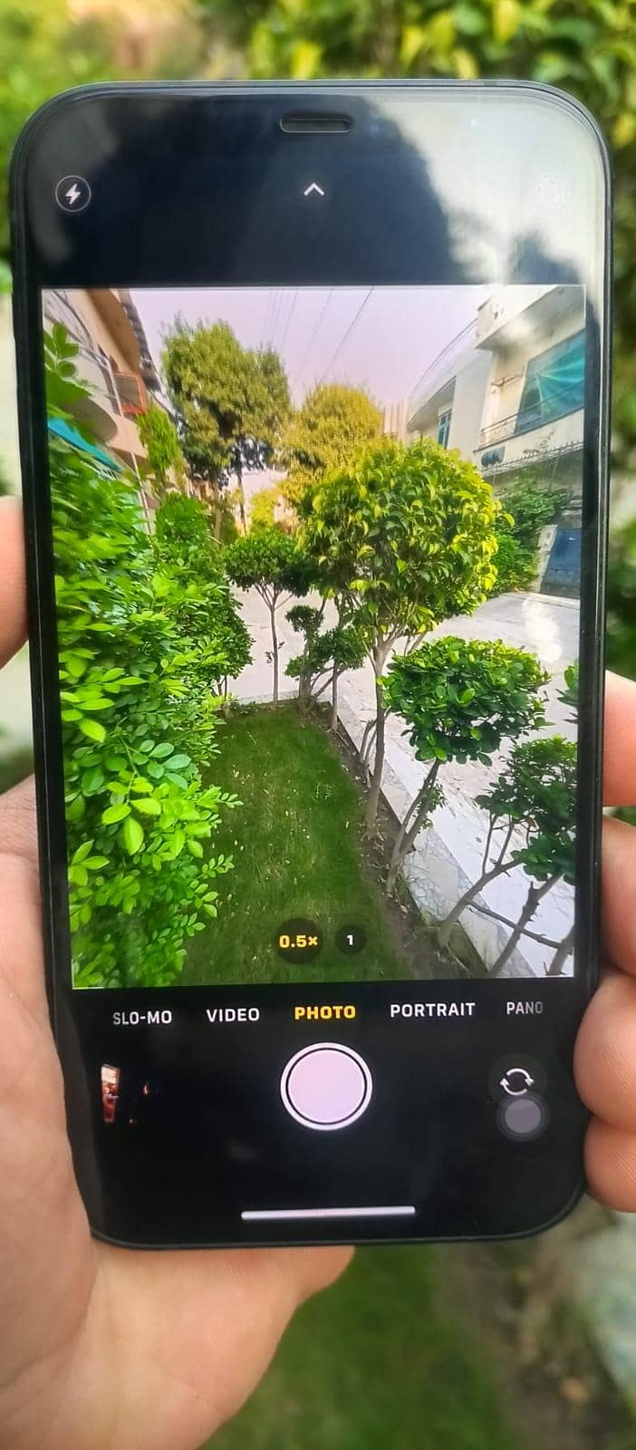 Apple iPhone 12 10