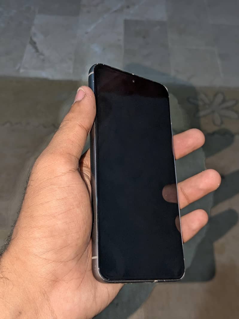 Google Pixel 8 0