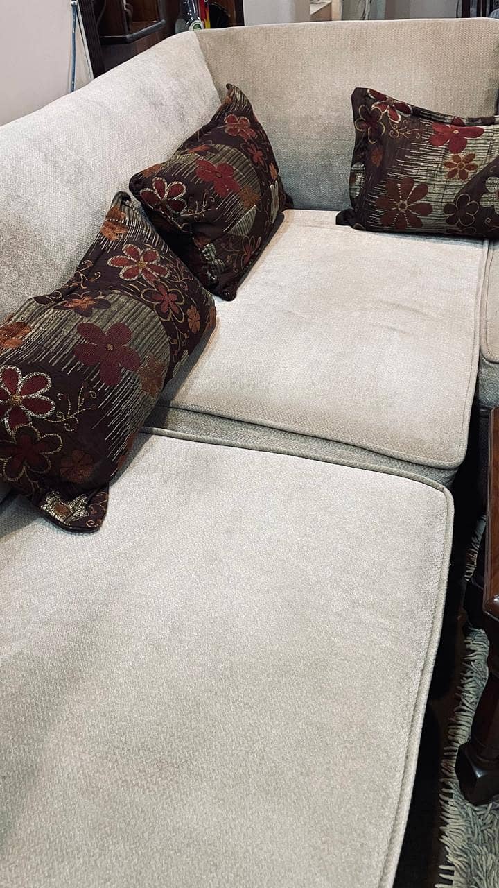 L shaped soFa 0