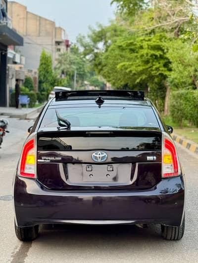 Toyota Prius 2013