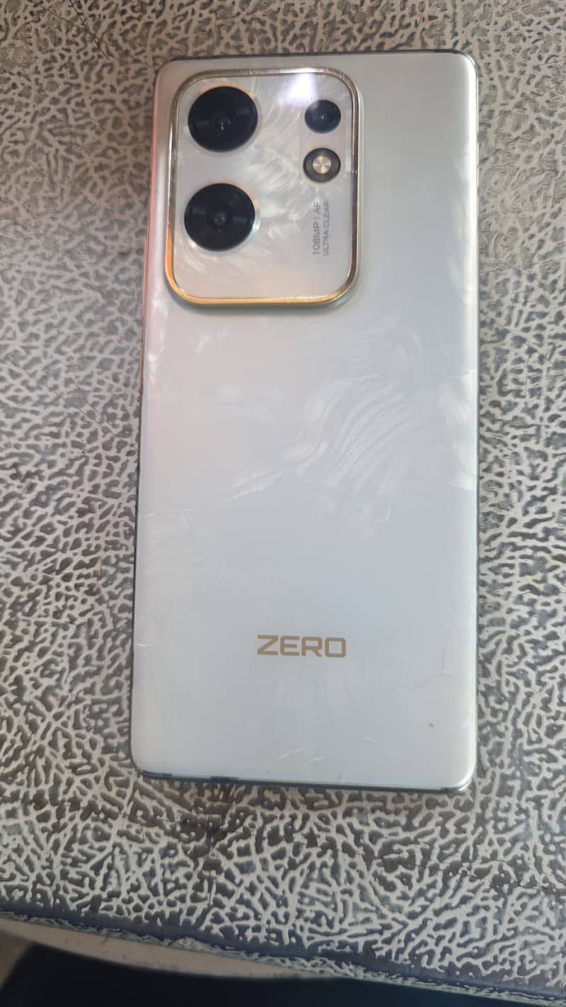 Infinix Zero 30 1