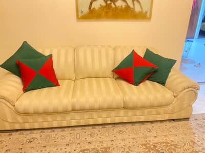 Selling this Sofa set