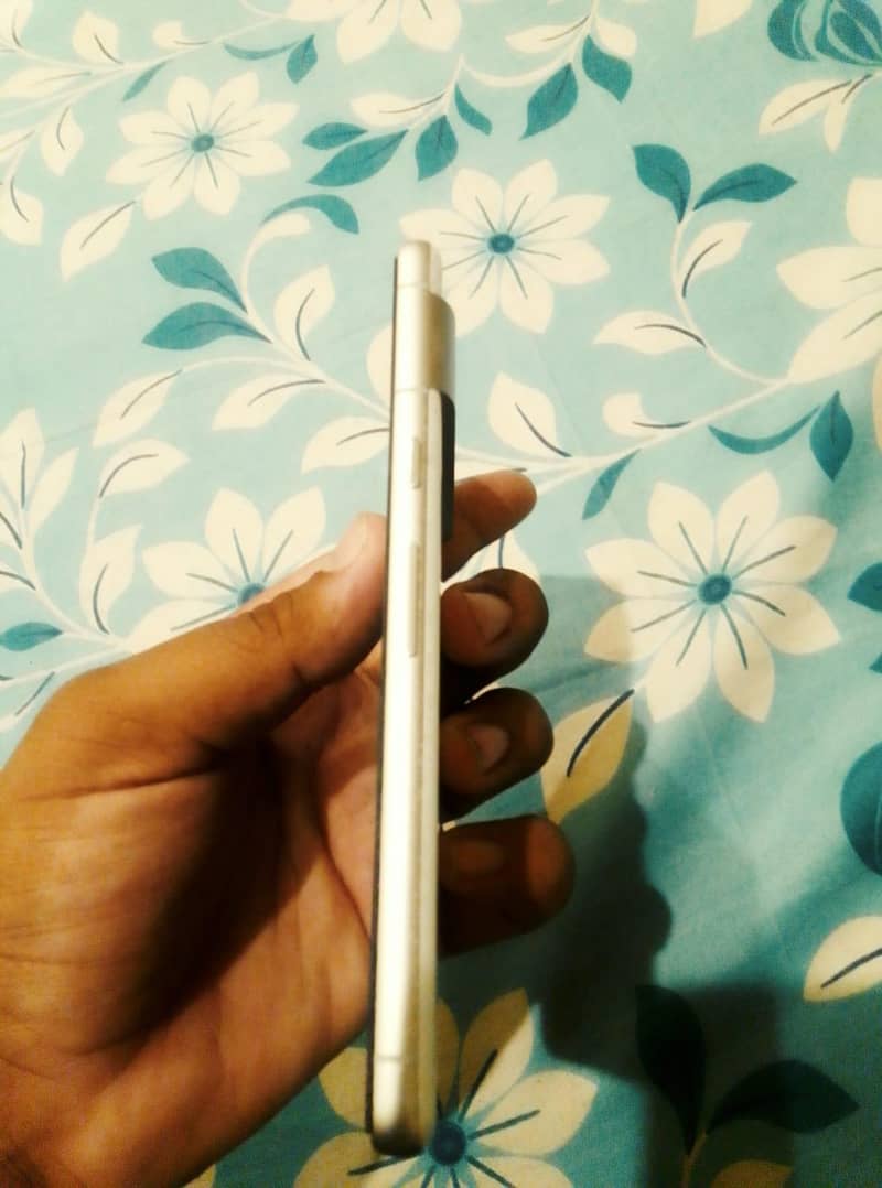 Google Pixel 7 3