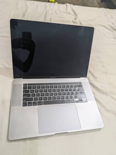 MacBook Pro 16-inch 2019 | 250GB | Touch Bar | Retina Display | Apple