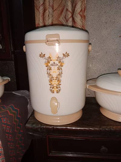 crockery for sale