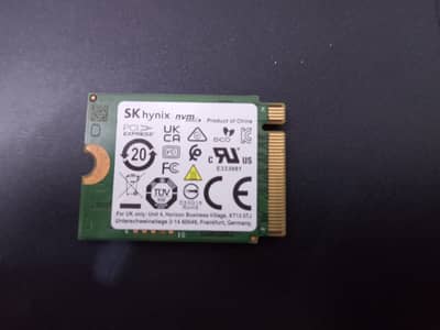 SK hynix BC711 256GB NVMe SSD – M. 2 2230