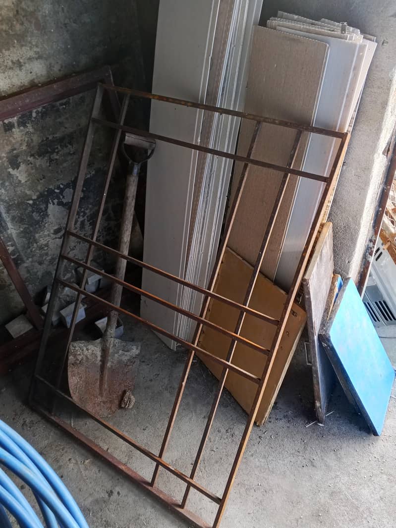 windows and pipe 2