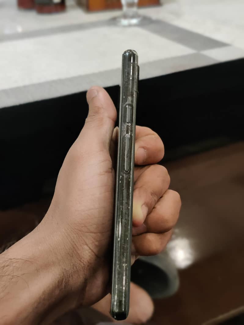 Google Pixel 6a 1