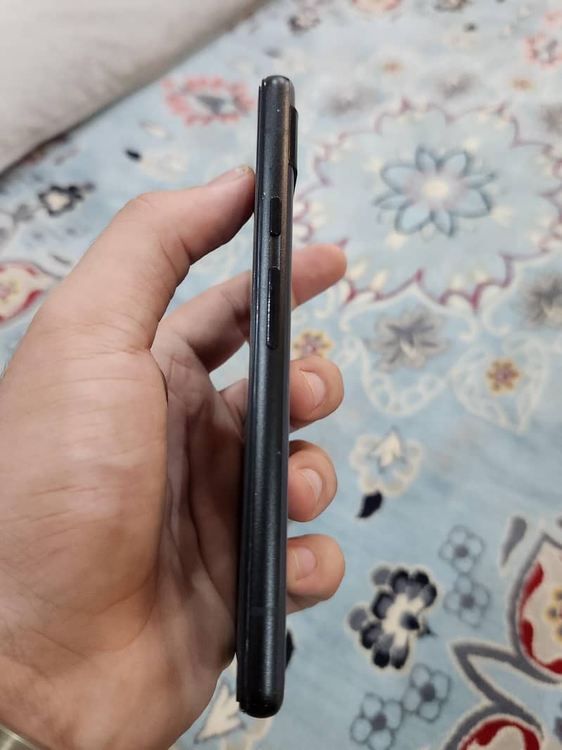 Google Pixel 6a 1