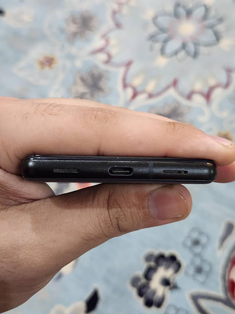 Google Pixel 6a 3