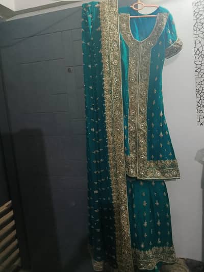 Used Ladies Stitches suits