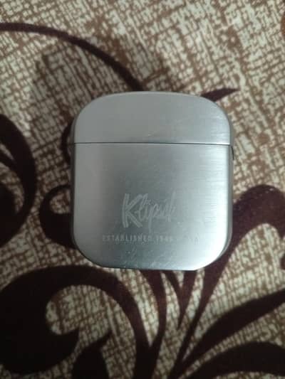 Klipsch Wireless Earbuds with Long Battery Life (Silver)