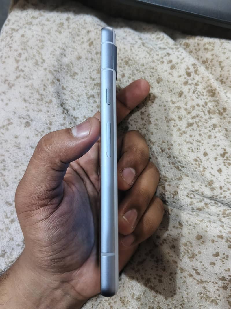 Google Pixel 7a 3