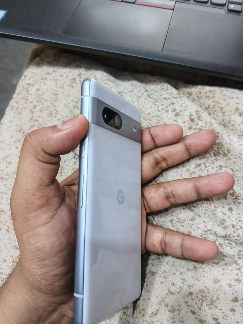Google Pixel 7a 6