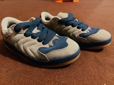 Original Nike Jordan Session | 42 size | 10/10 condition | Brand New