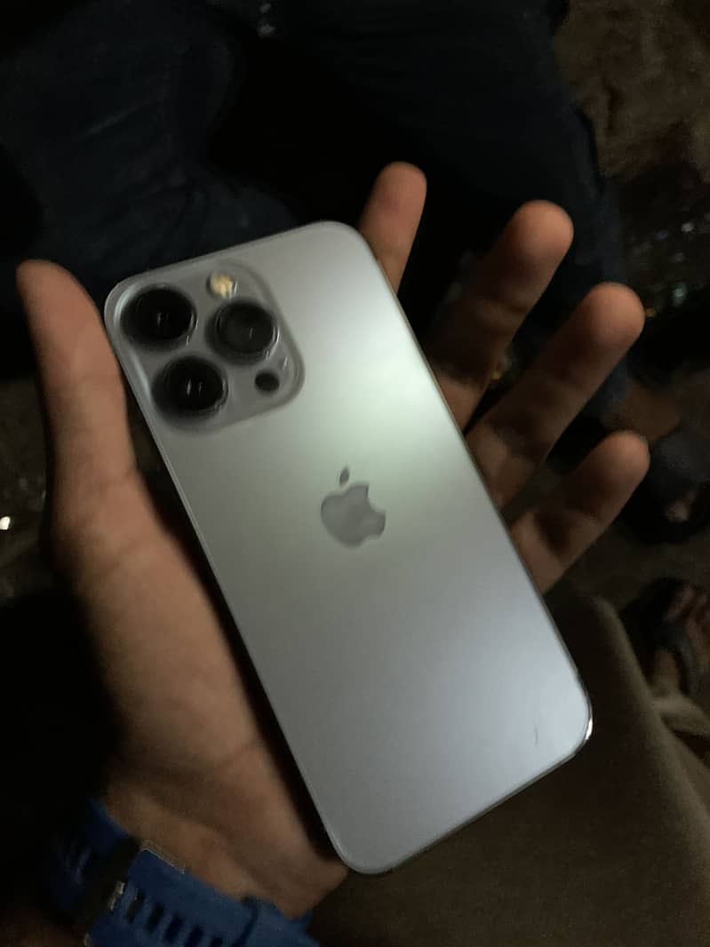 Apple iPhone 13 Pro 5